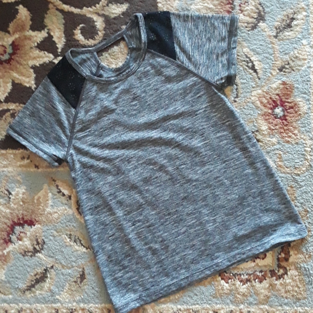 Champion cute top